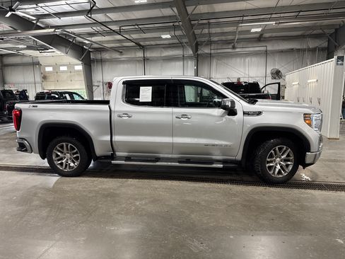 Used 2020 GMC Sierra 1500 SLT w/ SLT Premium Plus Package AWD/4WD image 2