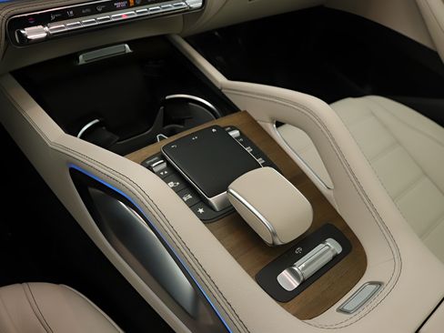 Certified 2022 Mercedes-Benz GLE 580 4MATIC image 15