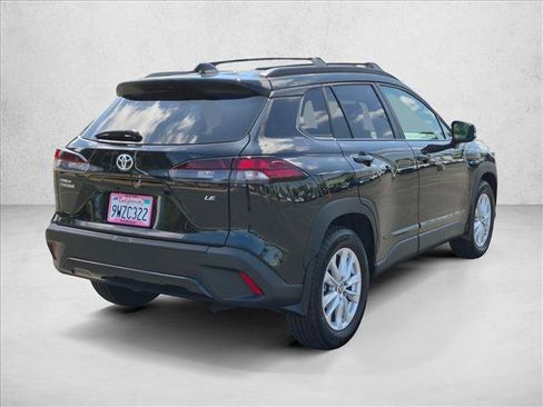 Certified 2026 Toyota Corolla Cross LE FWD image 5