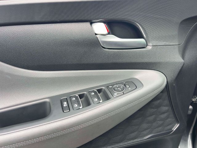 Certified 2023 Hyundai Santa Fe SE AWD/4WD image 17