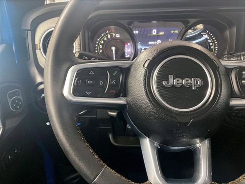 Used 2024 Jeep Wrangler Unlimited Sahara w/ Safety Group AWD/4WD image 22