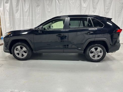 Used 2025 Toyota RAV4 LE image 4