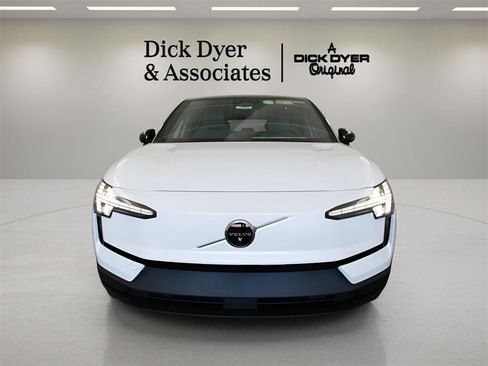 New 2026 Volvo EX30 Ultra image 9