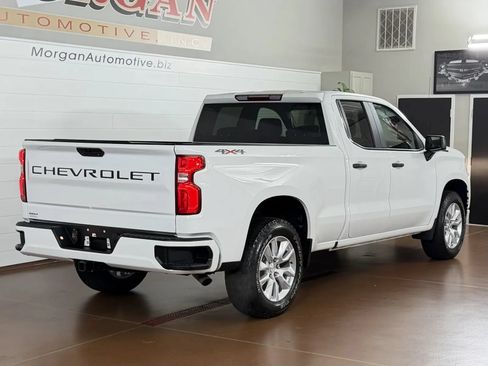 Used 2021 Chevrolet Silverado 1500 Custom w/ LPO, Dark Essentials Package AWD/4WD image 3