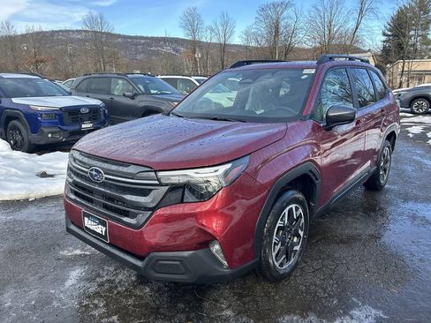 Certified 2026 Subaru Forester Premium AWD/4WD image 4