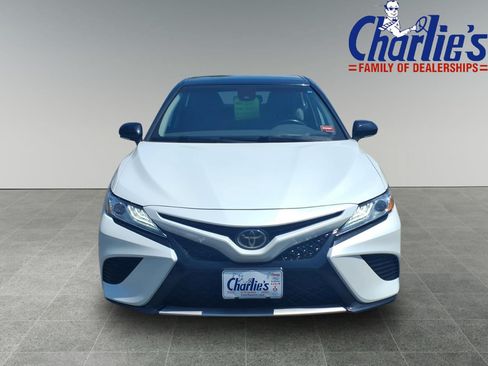 Used 2020 Toyota Camry XSE FWD image 2