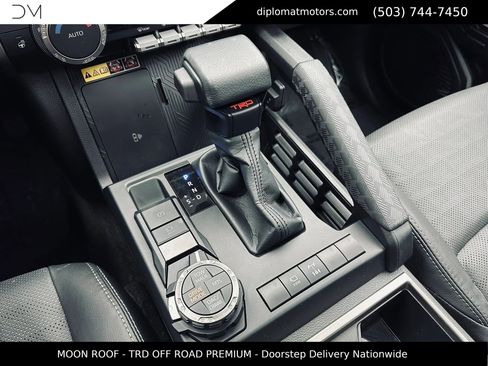 Used 2025 Toyota 4Runner TRD Off-Road Premium AWD/4WD image 37