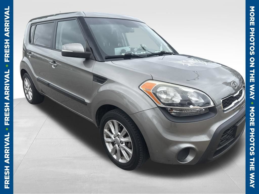 Used 2012 Kia Soul + w/ Audio Pkg FWD image 1