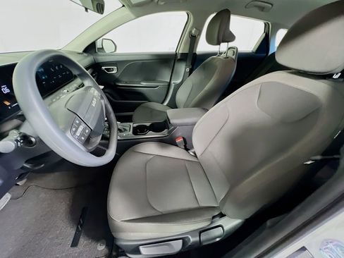 New 2026 Kia K4 LX image 16
