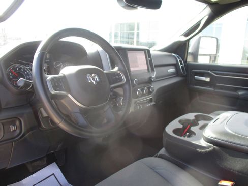 Used 2024 RAM 2500 Big Horn w/ Bed Utility Group image 10