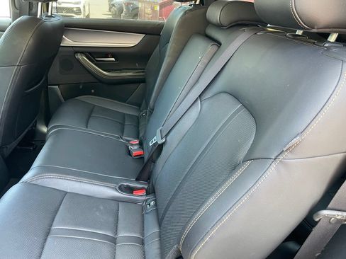 Certified 2024 MAZDA CX-90 Plug-In Hybrid w/ Preferred AWD/4WD image 8
