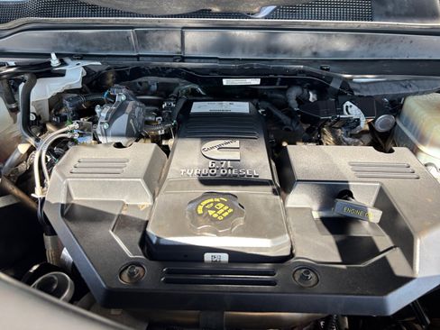 Used 2022 RAM 3500 Laramie image 21