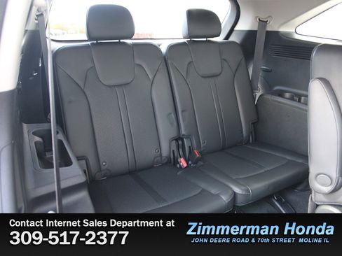 Used 2023 Kia Sorento SX image 8