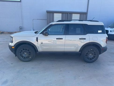 New 2025 Ford Bronco Sport Big Bend w/ Convenience Package AWD/4WD image 4