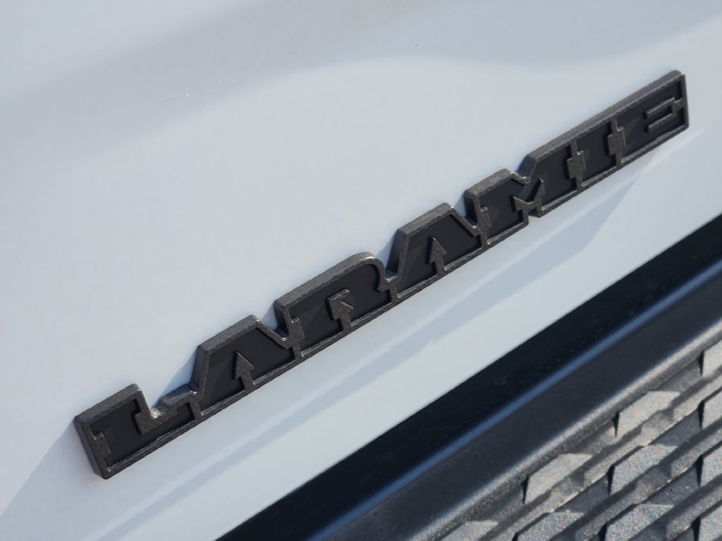 New 2027 RAM 2500 Laramie AWD/4WD image 8