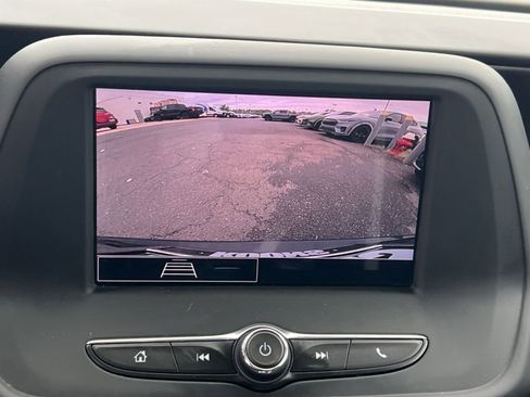 Used 2022 Chevrolet Camaro LT RWD image 27
