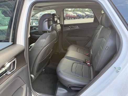 New 2026 Kia Sportage SX image 12