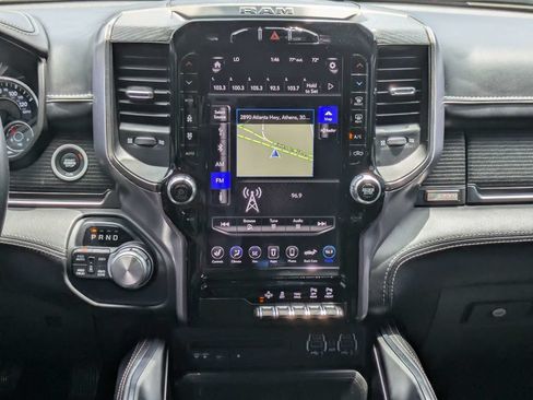 Used 2019 RAM 1500 Limited w/ Body Color Bumper Group AWD/4WD image 18