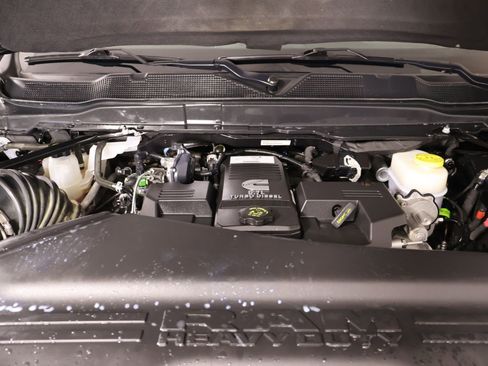 Used 2024 RAM 2500 Laramie w/ Safety Group AWD/4WD image 20