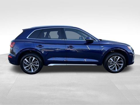 Used 2023 Audi Q5 2.0T Premium w/ Convenience Package AWD/4WD image 8