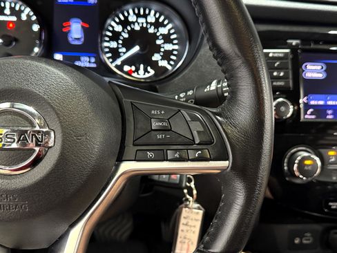 Used 2018 Nissan Rogue S w/ S Value Package image 20