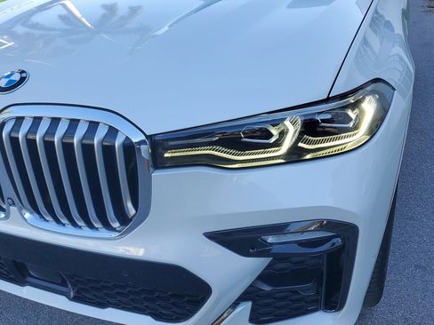 Used 2019 BMW X7 xDrive50i w/ Dynamic Handling Package image 10