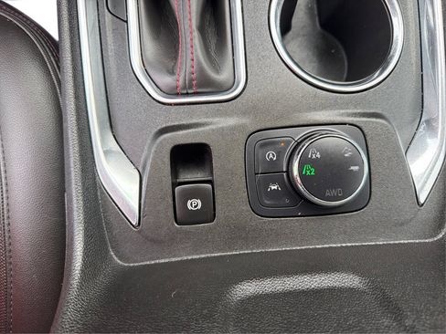 Used 2023 Chevrolet Traverse RS w/ LPO, Floor Liner Package AWD/4WD image 35