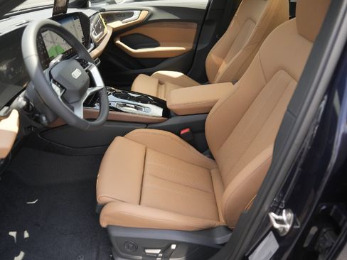 New 2025 Audi A5 2.0T Prestige image 7