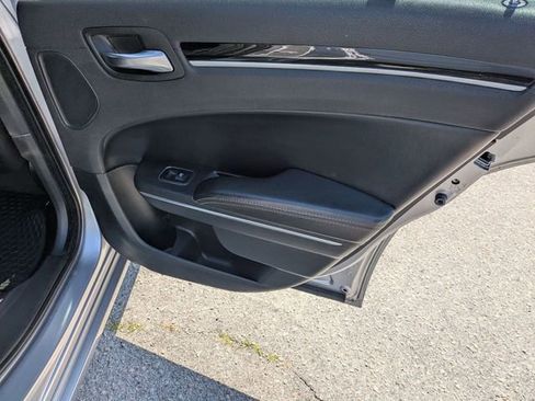 Used 2017 Chrysler 300 S AWD/4WD image 34
