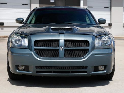 Used 2006 Dodge Magnum R/T w/ Convenience Group II RWD image 19