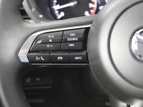 Used 2024 MAZDA MAZDA3 s image 17