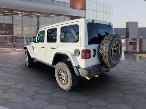 Used 2022 Jeep Wrangler Unlimited Rubicon w/ Trailer Tow Package AWD/4WD image 4