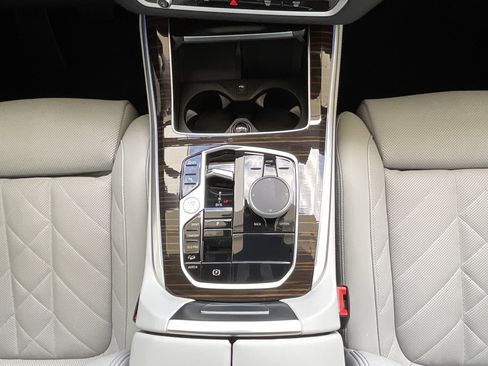 Used 2026 BMW X5 xDrive40i w/ Premium Package AWD/4WD image 19