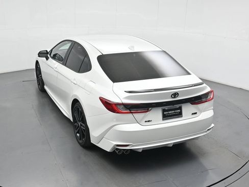 Used 2026 Toyota Camry XSE FWD image 41