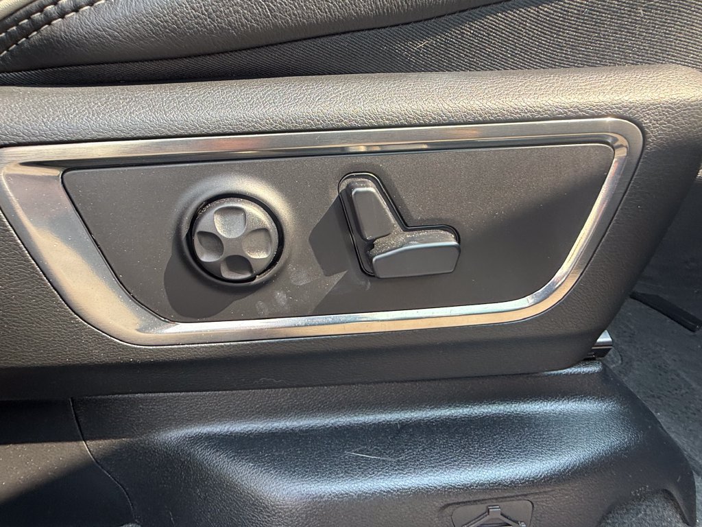 Used 2020 RAM 1500 Limited AWD/4WD image 25