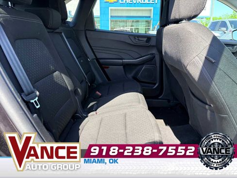 Used 2025 Ford Escape Active w/ Tech Pack #1 AWD/4WD image 17