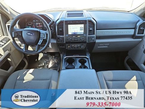 Used 2021 Ford F350 XLT w/ XLT Premium Package image 19