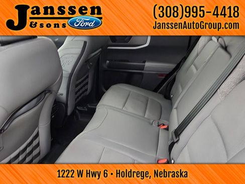 Used 2025 Ford Bronco Sport Badlands image 17