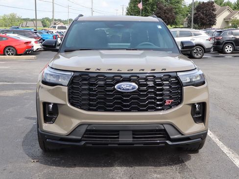 New 2026 Ford Explorer ST w/ Sun And Sound Package AWD/4WD image 11