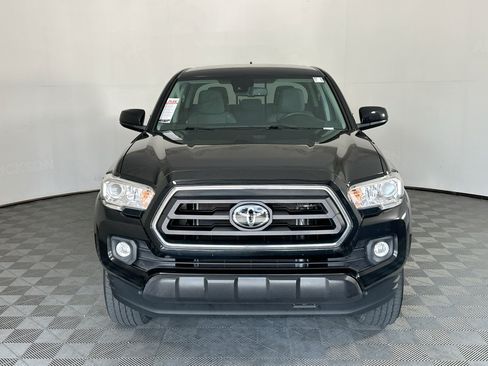 Used 2022 Toyota Tacoma SR5 RWD image 8