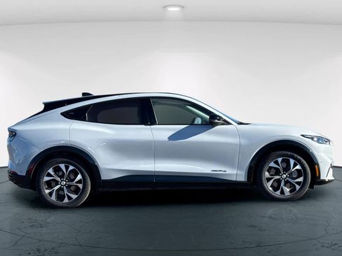 Used 2023 Ford Mustang Mach-E Premium image 6