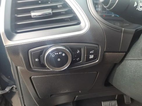 Certified 2023 Ford Edge SEL w/ Convenience Package image 18