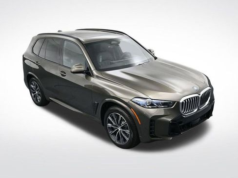 New 2026 BMW X5 xDrive50e w/ M Sport Package image 19