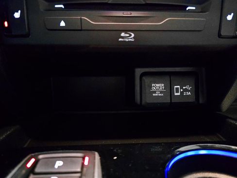 Certified 2022 Honda Pilot Touring image 35