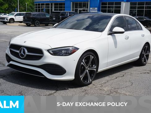 Used 2023 Mercedes-Benz C 300 Sedan image 4