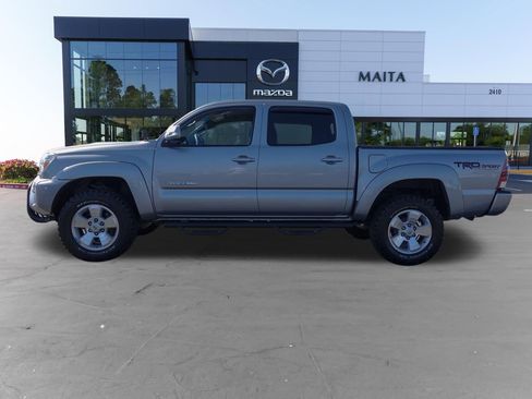 Used 2015 Toyota Tacoma PreRunner w/ TRD Sport Package RWD image 6