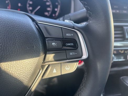 Used 2022 Honda Accord Sport Special Edition image 19