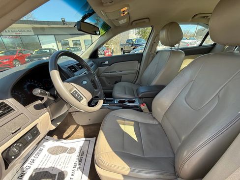 Used 2012 Ford Fusion SEL image 9