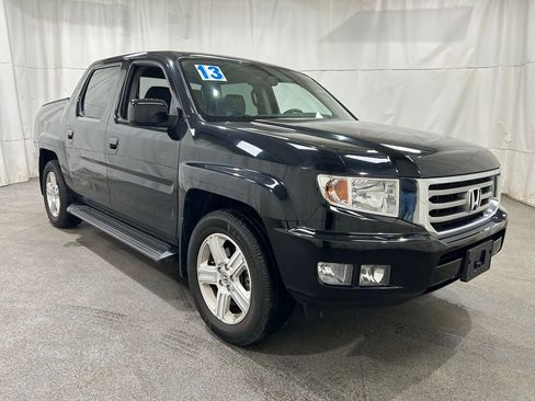 Used 2013 Honda Ridgeline RTL image 2