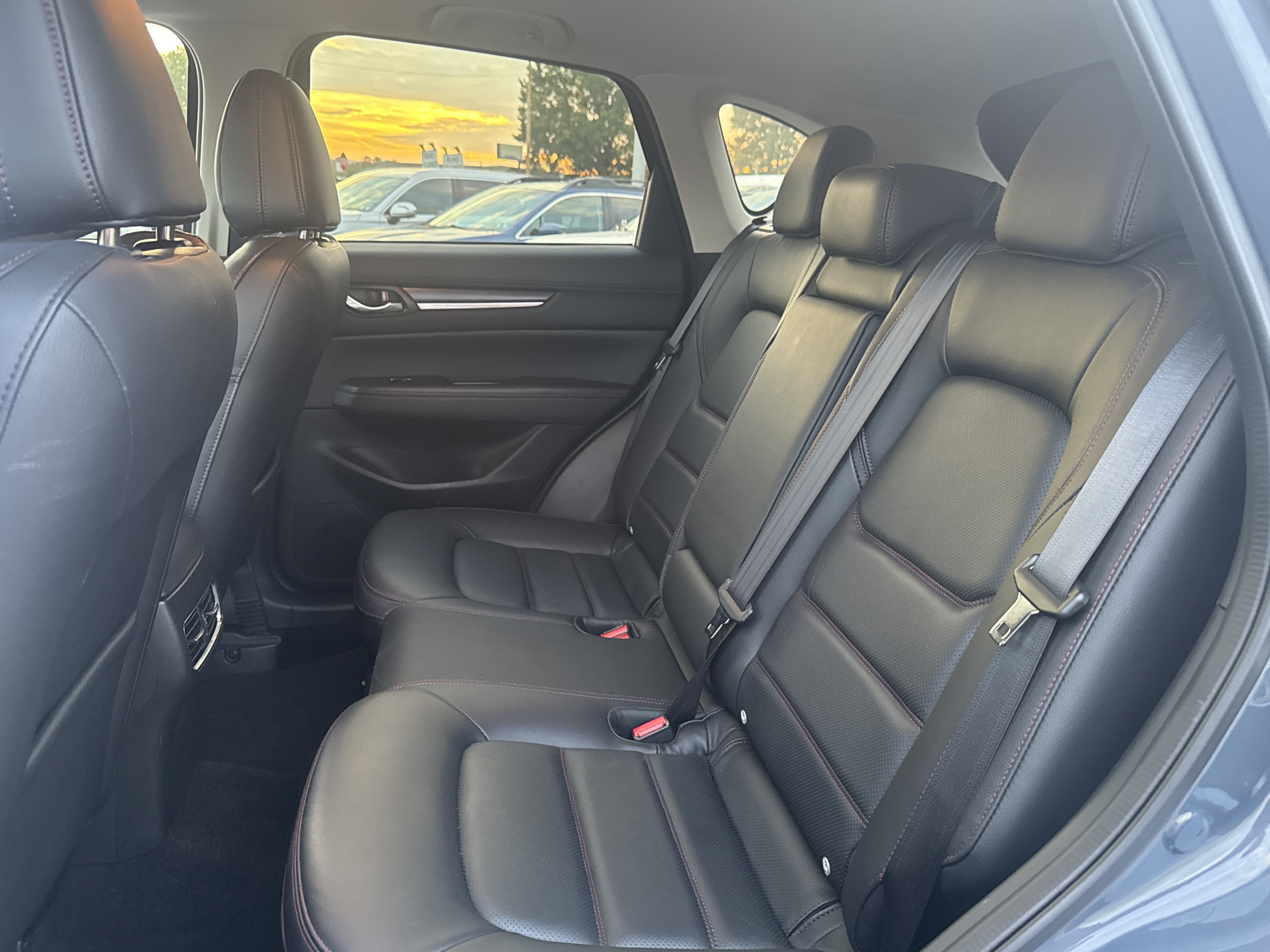 Used 2025 MAZDA CX-5 Carbon Edition AWD/4WD image 13